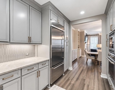 2233 Peachtree Road Ne - Photo Thumbnail 14