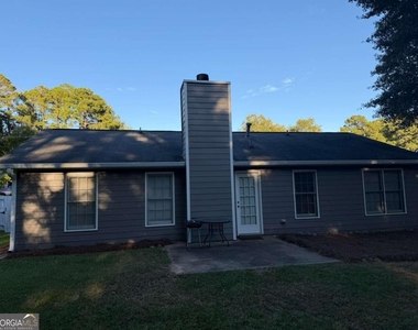 108 Linden Lane - Photo Thumbnail 16
