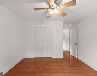 212 Kings Row - Photo Thumbnail 81