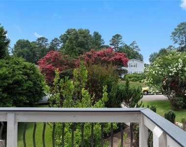 212 Kings Row - Photo Thumbnail 84