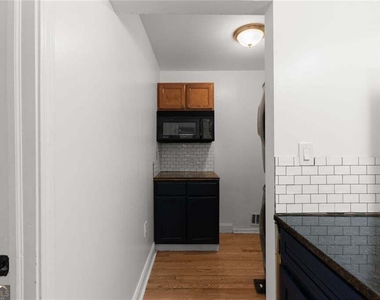 212 Kings Row - Photo Thumbnail 114