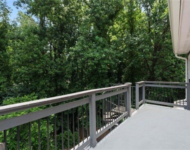 212 Kings Row - Photo Thumbnail 65