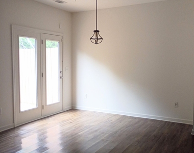 11912 Fuller Street - Photo Thumbnail 6