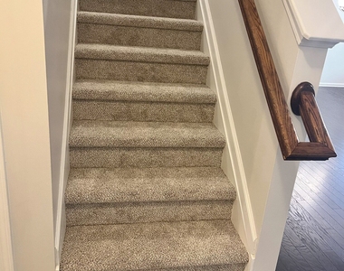 1374 Brookmere Way - Photo Thumbnail 11