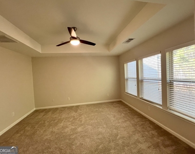1374 Brookmere Way - Photo Thumbnail 17