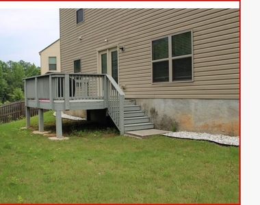 1933 Roxey Lane - Photo Thumbnail 3