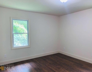 364 Brooks Avenue Sw - Photo Thumbnail 18