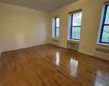 7 West 84th Street - Photo Thumbnail 6