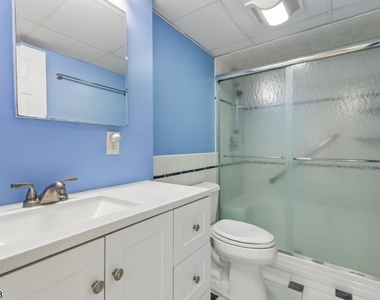 147 Glen Ave - Photo Thumbnail 29