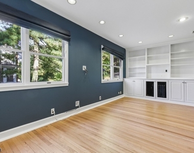 147 Glen Ave - Photo Thumbnail 8