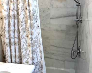 2307 Grand Central Avenue - Photo Thumbnail 14