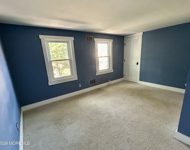 39 Hamilton Street - Photo Thumbnail 8