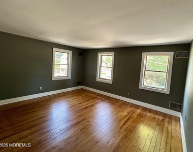 39 Hamilton Street - Photo Thumbnail 7