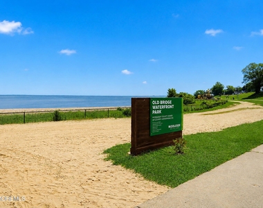 275 Laurence Parkway - Photo Thumbnail 10