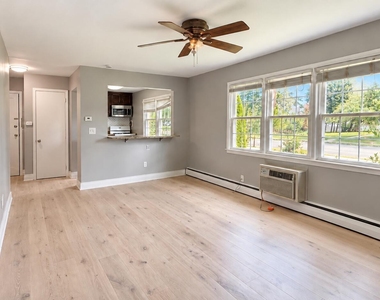 364 Westwood Avenue - Photo Thumbnail 7