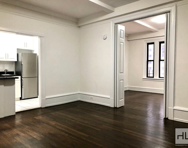 West 55 Street - Photo Thumbnail 4