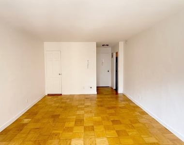 East 36 Street - Photo Thumbnail 1