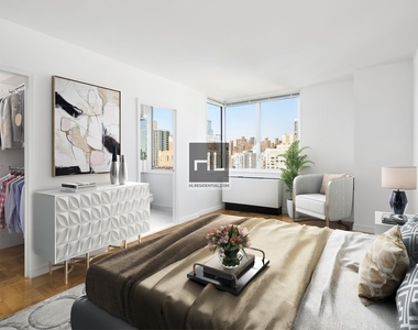 East 80th Street - Photo Thumbnail 1