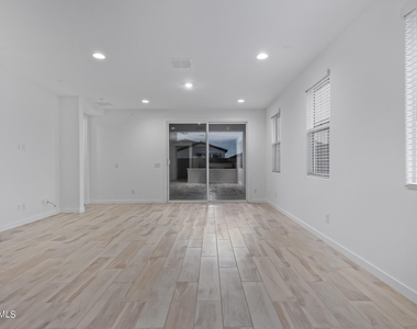 3063 E Hayfield Way - Photo Thumbnail 24