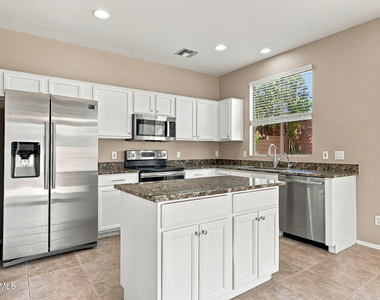 9434 W Ross Avenue - Photo Thumbnail 5