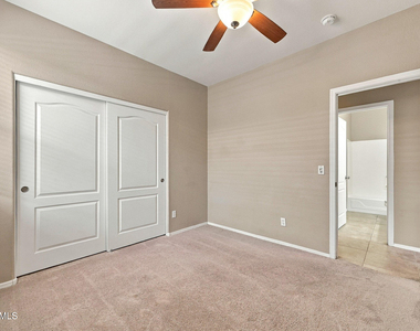 9434 W Ross Avenue - Photo Thumbnail 17