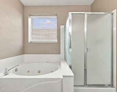 9434 W Ross Avenue - Photo Thumbnail 15
