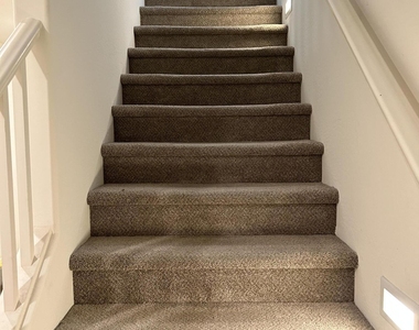 8841 W Fleetwood Lane - Photo Thumbnail 7