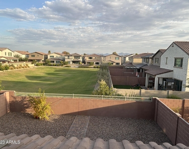 8841 W Fleetwood Lane - Photo Thumbnail 10