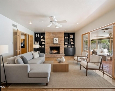 5019 E Rovey Avenue - Photo Thumbnail 29