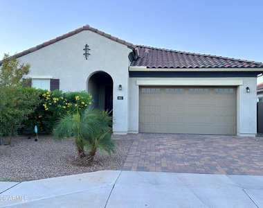 991 E Holland Park Drive - Photo Thumbnail 1