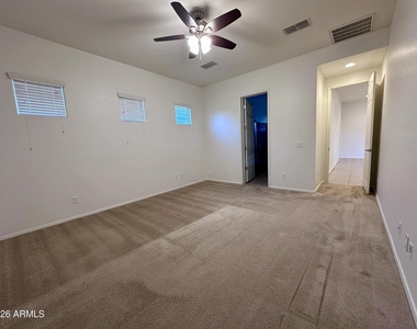 991 E Holland Park Drive - Photo Thumbnail 29