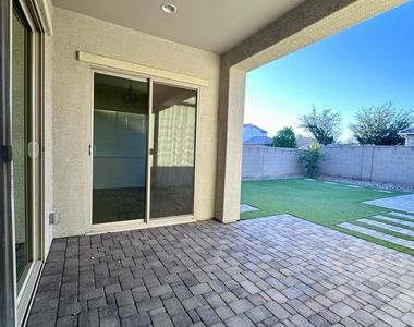 991 E Holland Park Drive - Photo Thumbnail 37