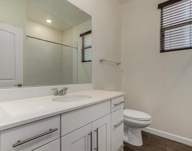 20396 W Brittlewood Avenue - Photo Thumbnail 18
