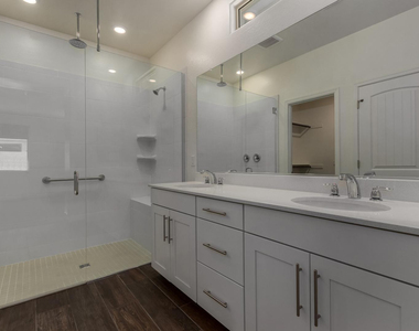 20396 W Brittlewood Avenue - Photo Thumbnail 15
