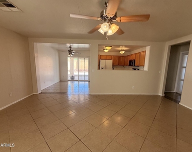 1241 S 227th Avenue - Photo Thumbnail 2