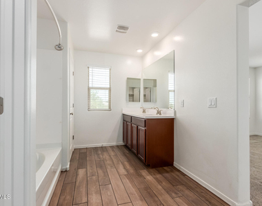 25548 W Euclid Avenue - Photo Thumbnail 20