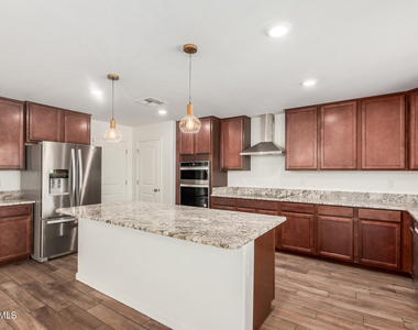 25548 W Euclid Avenue - Photo Thumbnail 13