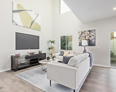 2030 E Michigan Avenue - Photo Thumbnail 2