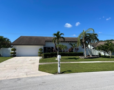 1279 Kinglet Terrace - Photo Thumbnail 4