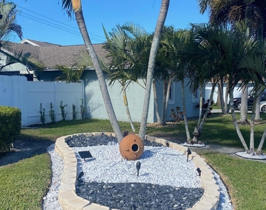 1279 Kinglet Terrace - Photo Thumbnail 17