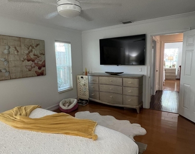1279 Kinglet Terrace - Photo Thumbnail 35