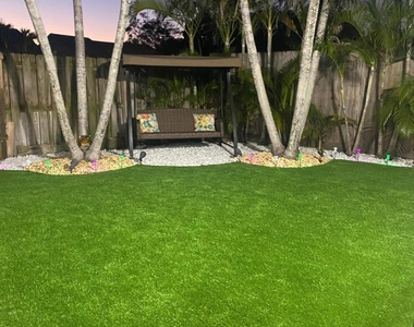 1279 Kinglet Terrace - Photo Thumbnail 14