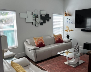 1279 Kinglet Terrace - Photo Thumbnail 44