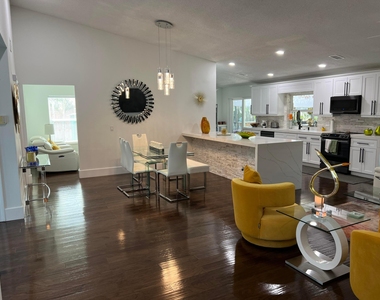 1279 Kinglet Terrace - Photo Thumbnail 30