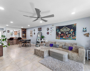2840 Sw 14th Street - Photo Thumbnail 9