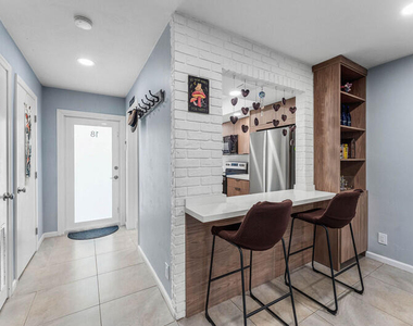 2840 Sw 14th Street - Photo Thumbnail 5