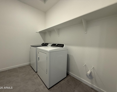 4169 W Jeanette Lane - Photo Thumbnail 21