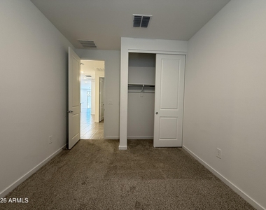 4169 W Jeanette Lane - Photo Thumbnail 20