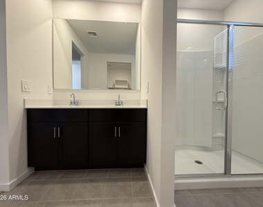 4169 W Jeanette Lane - Photo Thumbnail 15