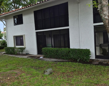 85 Pelican Pointe Drive - Photo Thumbnail 6